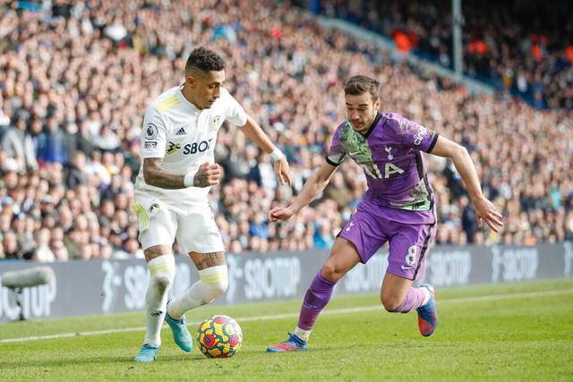 俱乐部杯-韩德君10分辽宁负首钢 范子铭8+11