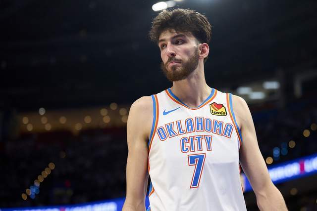 回来了！武桐桐恢复训练 去年世界杯决赛重伤